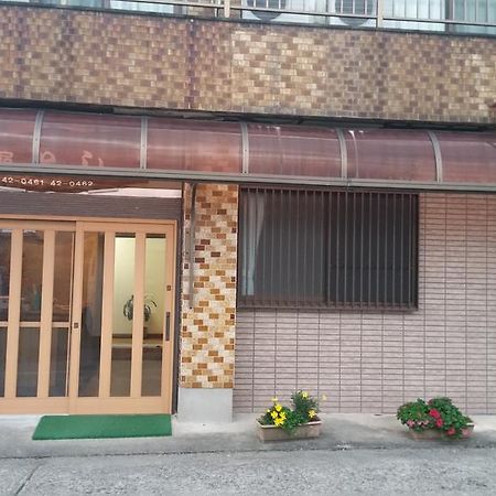 Minshuku Toshi Hotel Якушима Екстериор снимка